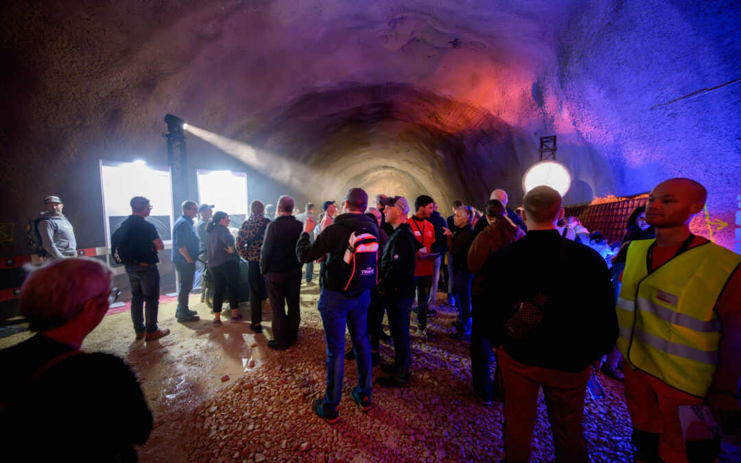 Portes ouvertes dans le tunnel CFF de Gléresse